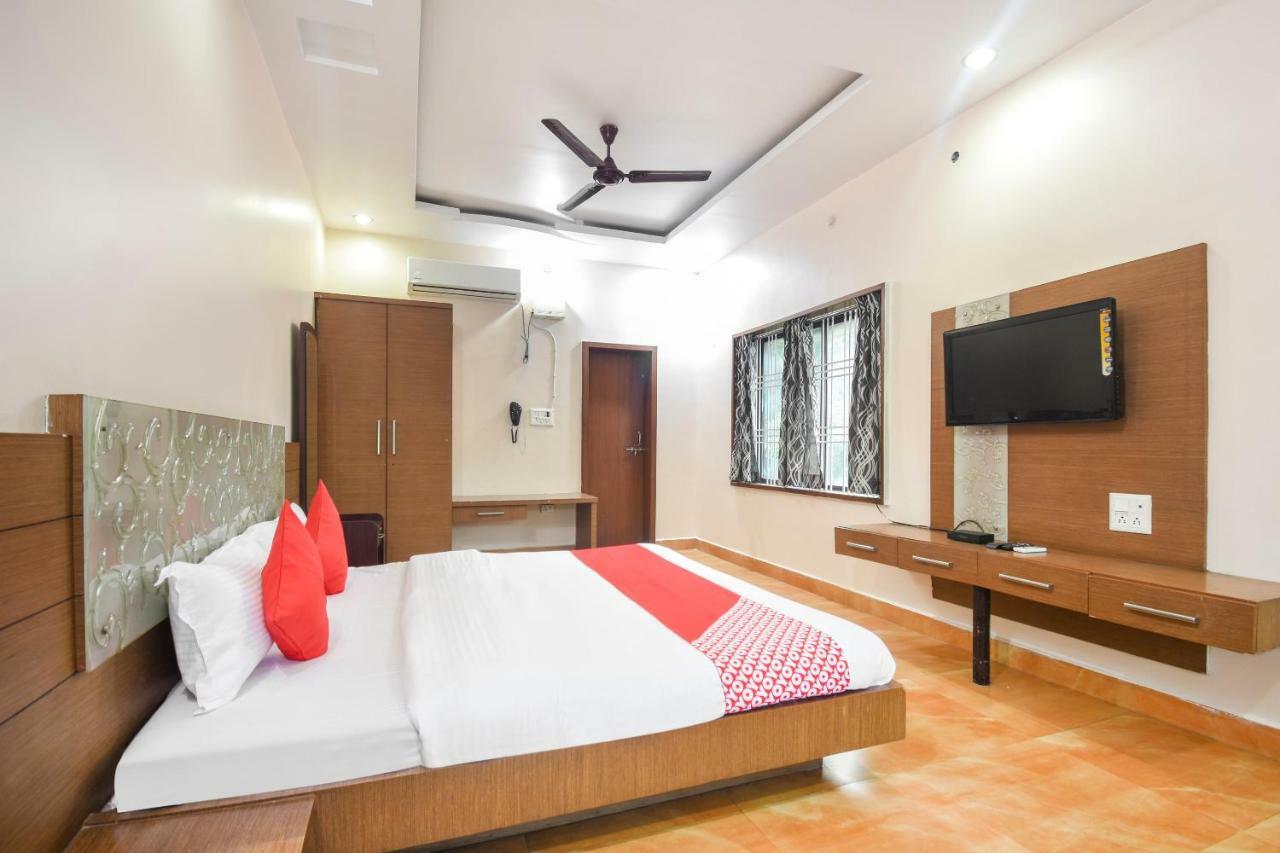 Oyo 47464 Hotel The Country Club Bilāspur Exteriér fotografie