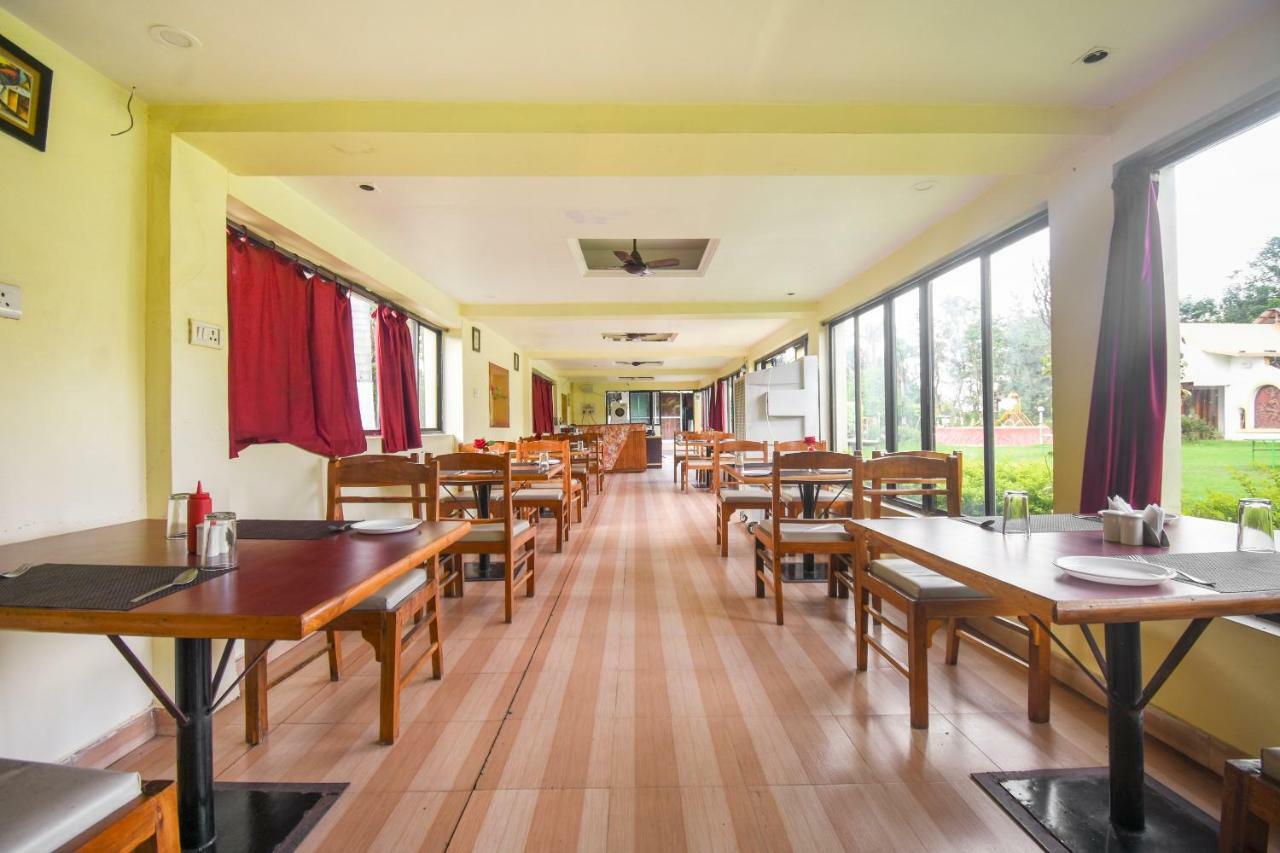Oyo 47464 Hotel The Country Club Bilāspur Exteriér fotografie