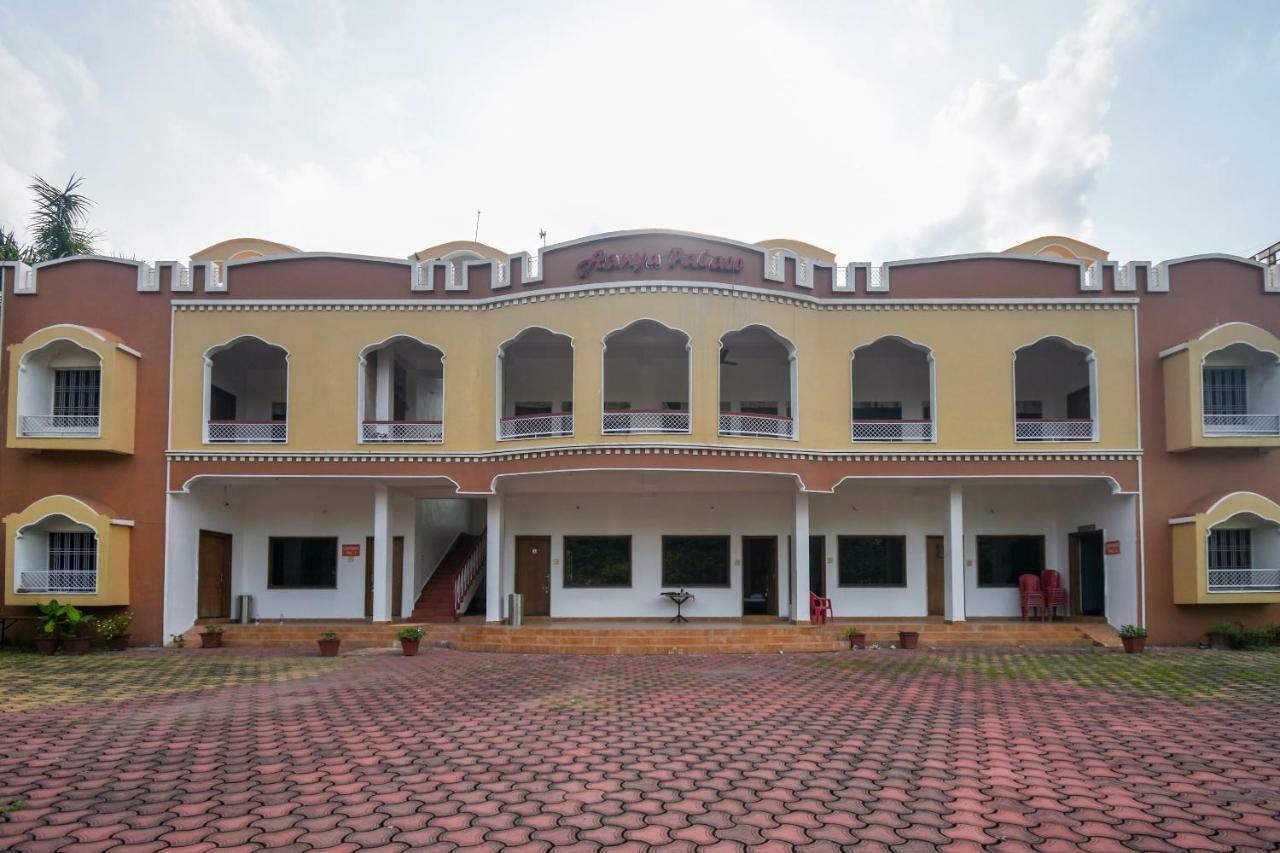 Oyo 47464 Hotel The Country Club Bilāspur Exteriér fotografie