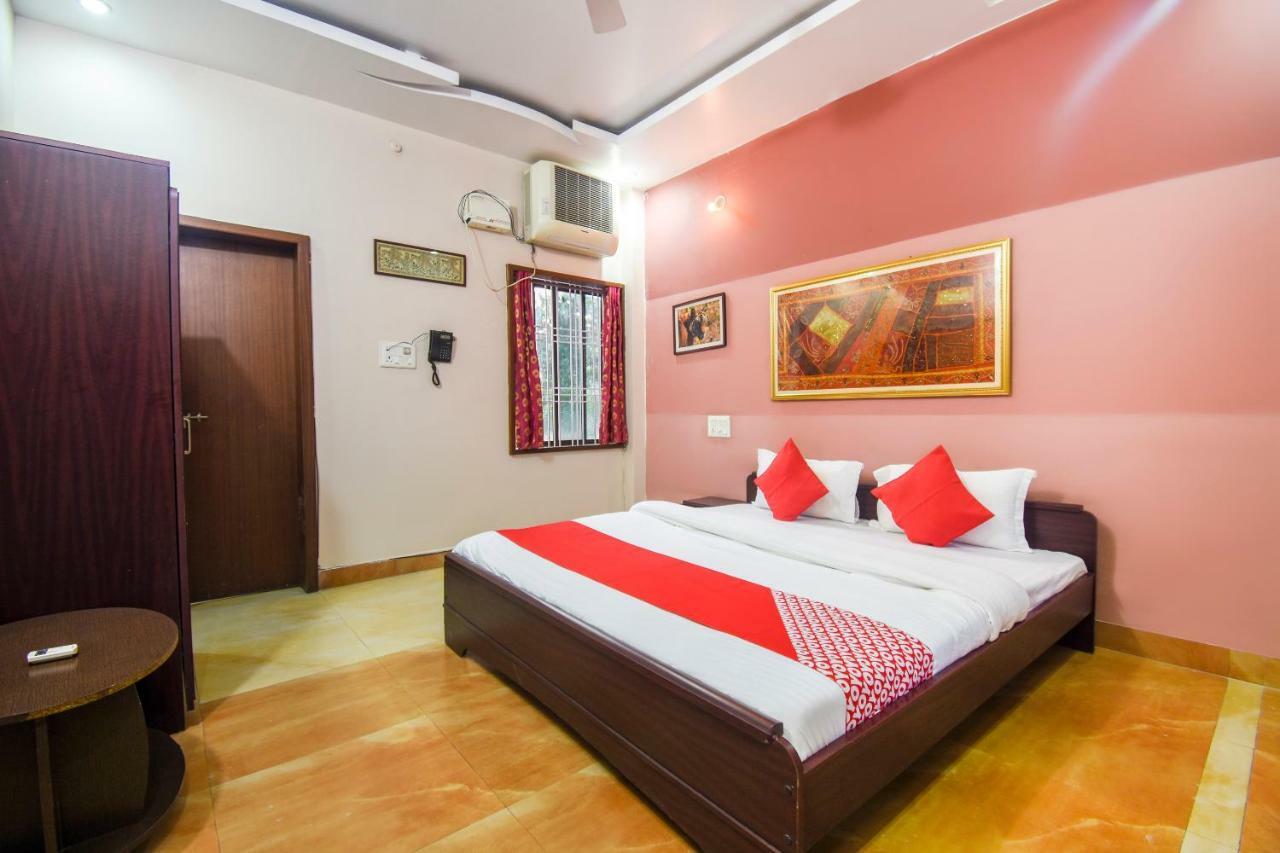 Oyo 47464 Hotel The Country Club Bilāspur Exteriér fotografie